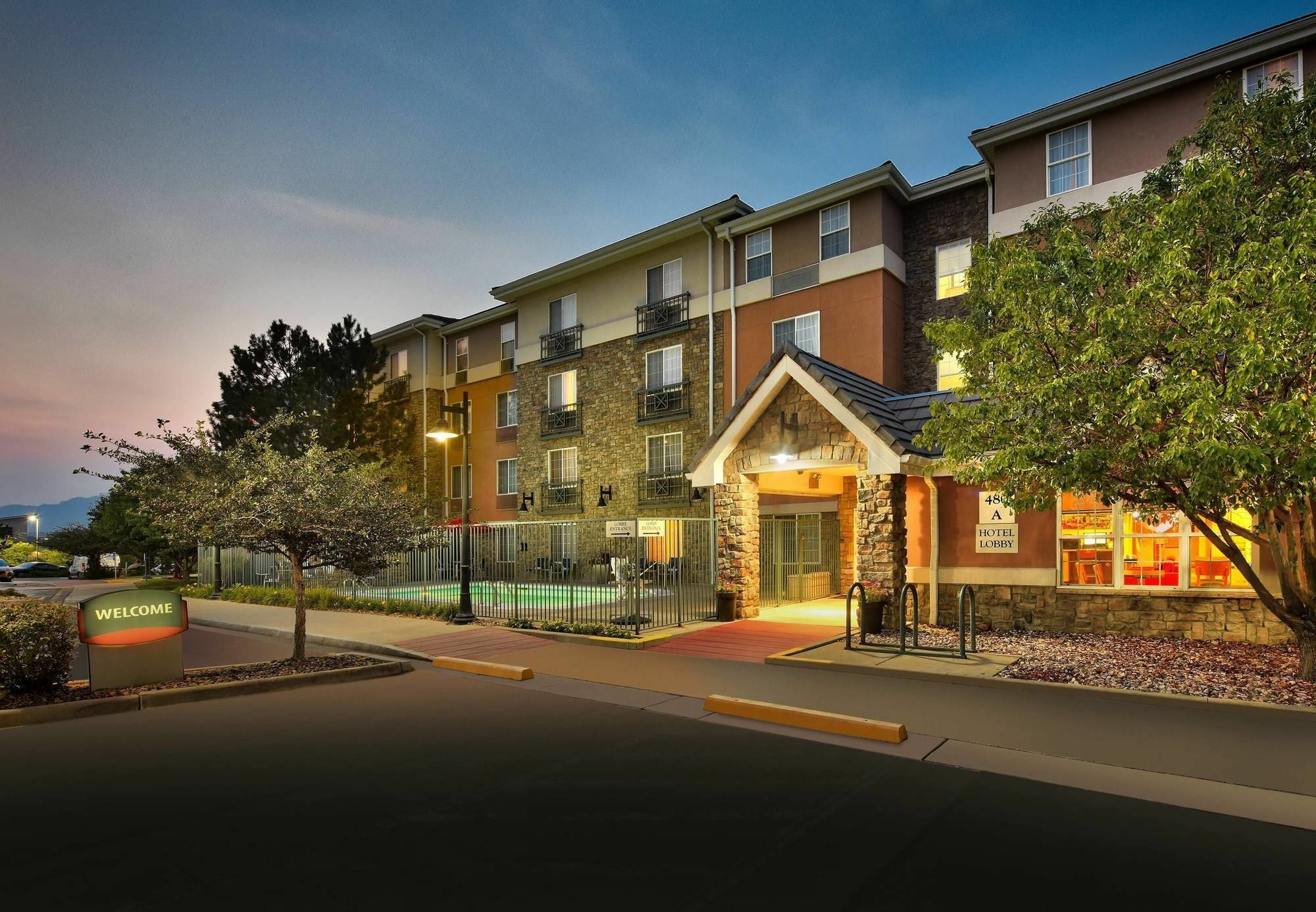 Towneplace Suites By Marriott Boulder Broomfield/Interlocken Exterior photo